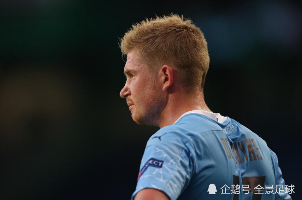 160场追平朗格莱，孔德升至巴萨队史法国球员出场榜第三（孔德代表巴萨出场达160次，追平朗格莱，升至队史法国球员出场第三）