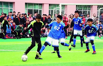 对手颜值很高啊，孙颖莎VS长崎美柚，6平后连下5分，莎莎太棒了（对手颜值在线！孙颖莎对阵长崎美柚，6平后连下5分，莎莎太给力）