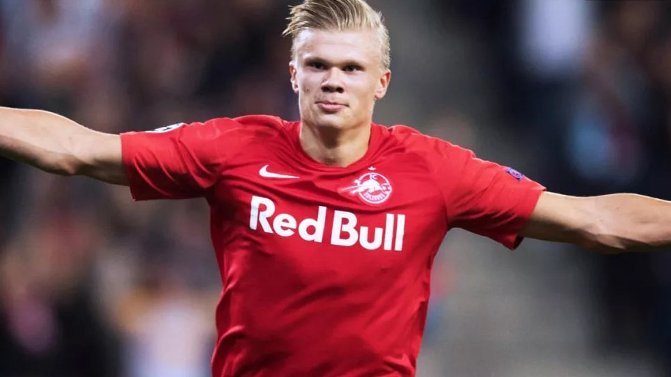 TA：图赫尔战术实验喜忧参半，贝林厄姆主导进攻渐入佳境（TA：图赫尔战术调整成效参差，贝林厄姆引领进攻日趋成熟）