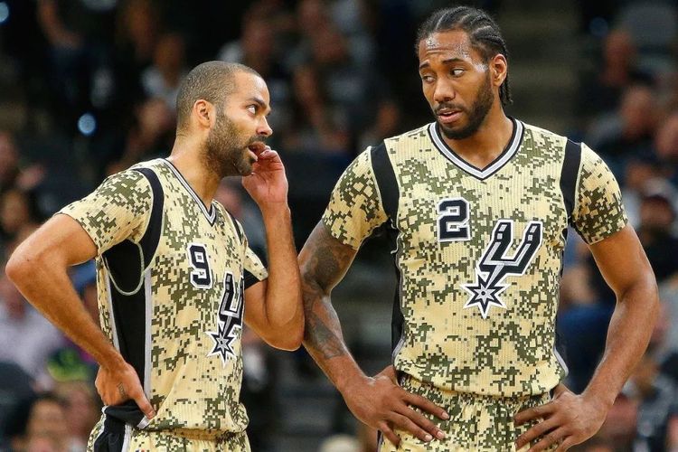 克罗斯评选历史最佳阵容：诺伊尔门将，马塞洛、拉姆...（克罗斯评出史上最佳阵容：门将诺伊尔，后卫马塞洛、拉姆...）