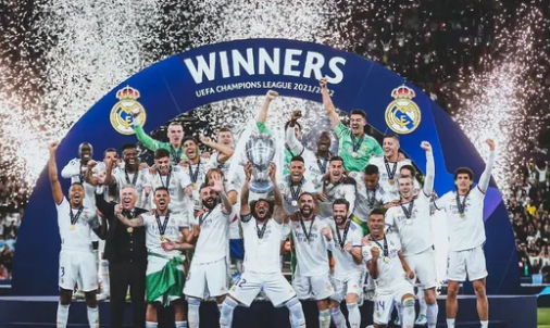 欧协联积分榜：斯特拉斯堡领跑，水晶宫距前8仅1分（欧协联积分形势：斯特拉斯堡居首，水晶宫距前八仅差1分）