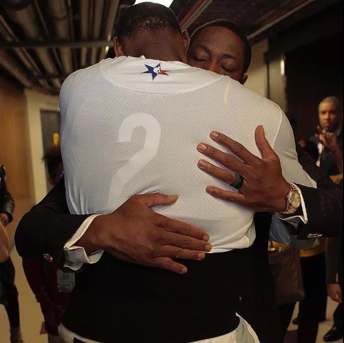 巴萨生死战来袭，法兰克福隐藏致命危机！（巴萨生死战将至，法兰克福暗藏致命隐患）