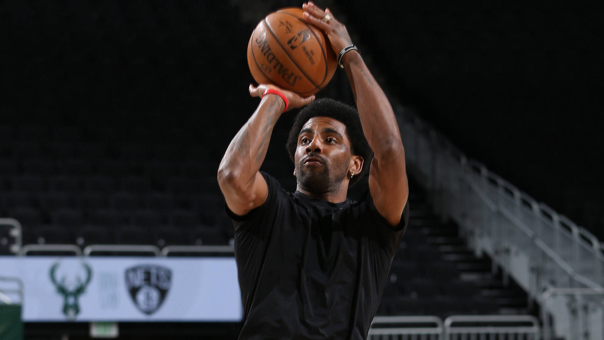 胡梅尔斯：按照目前的中卫市场，施洛特贝克有很多的机会（胡梅尔斯：以当下中卫行情来看，施洛特贝克机会不少）